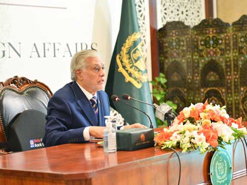 Deputy PM Dar briefs diplomats on situation