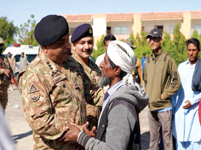 Corps Commander Balochistan visits Gwadar’s flood-hit areas