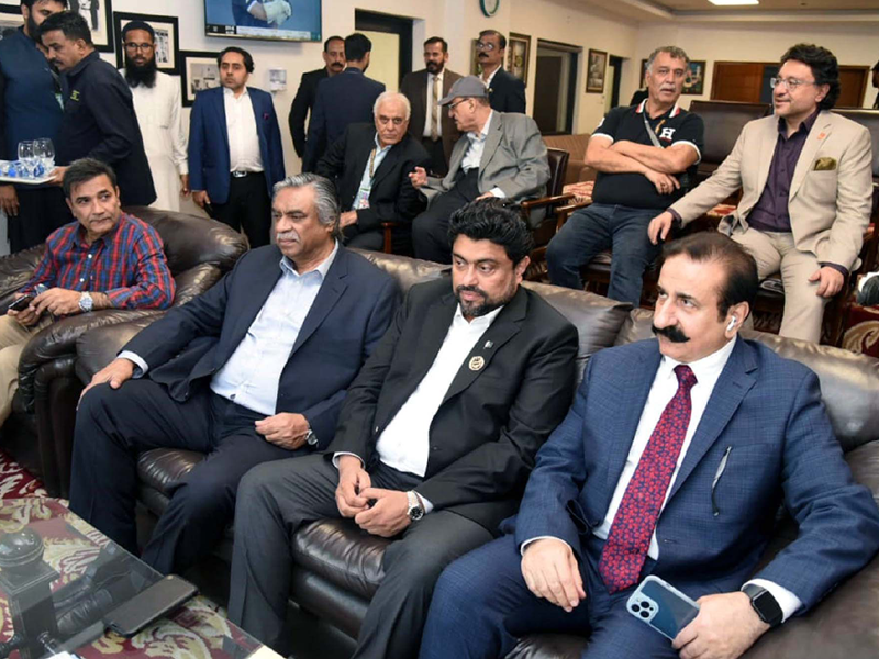 Gov Sindh Tessori watch Pakistan vs Newzealand ODI match at National Bank Cricket Arena