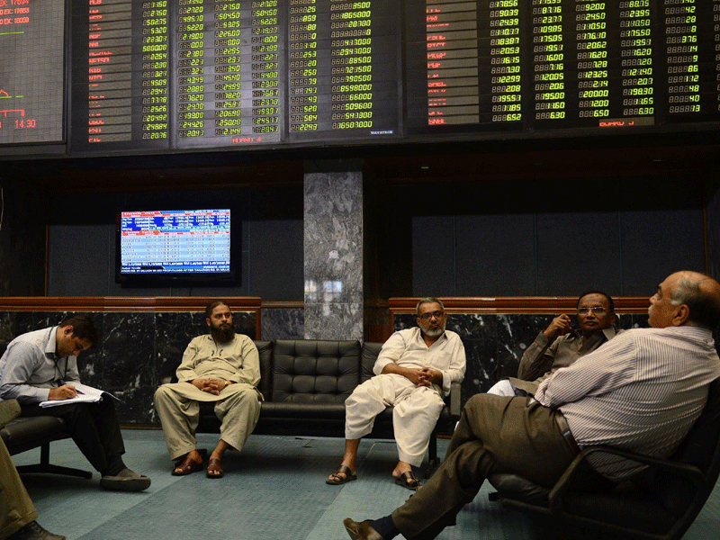 Investor optimism lifts KSE-100 index, gains 375pts