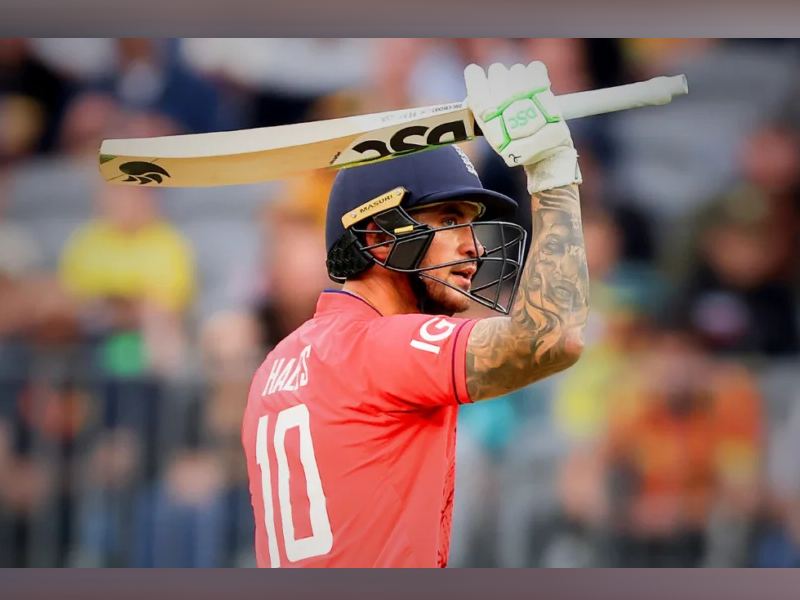 Alex Hales announces retirement from international cricket