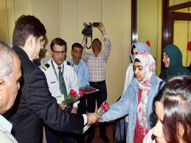 CM Murad receives 205 students who returned from Bishkek