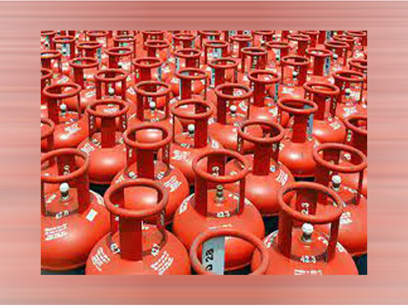 LPG price reduced by Rs20/kg