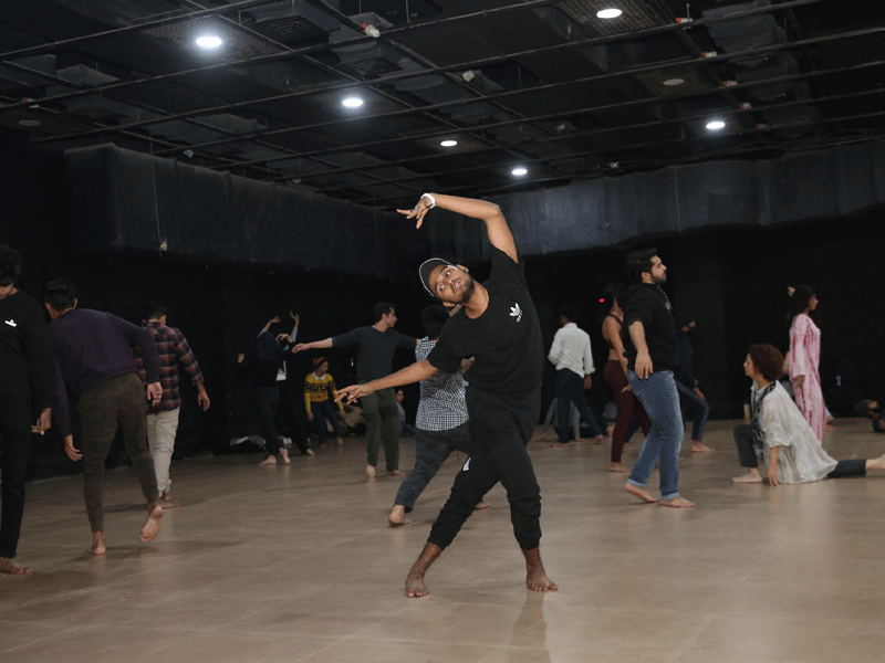 Arts Council Karachi organises dance workshop