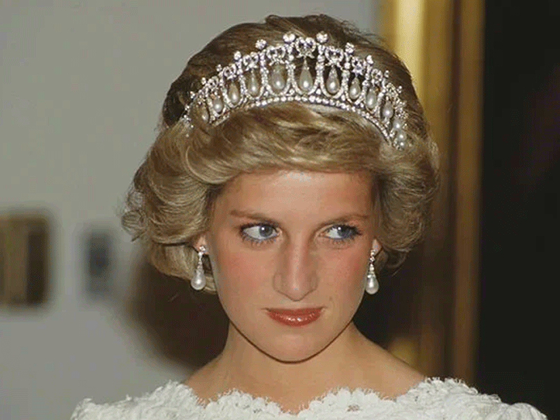 Elizabeth reveals THIS Diana look she didn’t want to recreate in ‘The Crown’