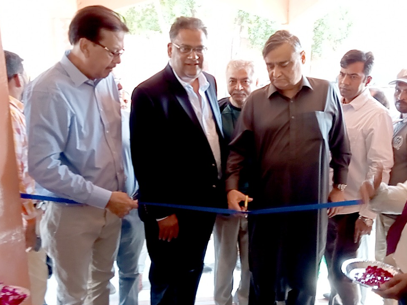 Dr Asim inaugurates NAPKO Clinic with modern medical facilities in North Karachi