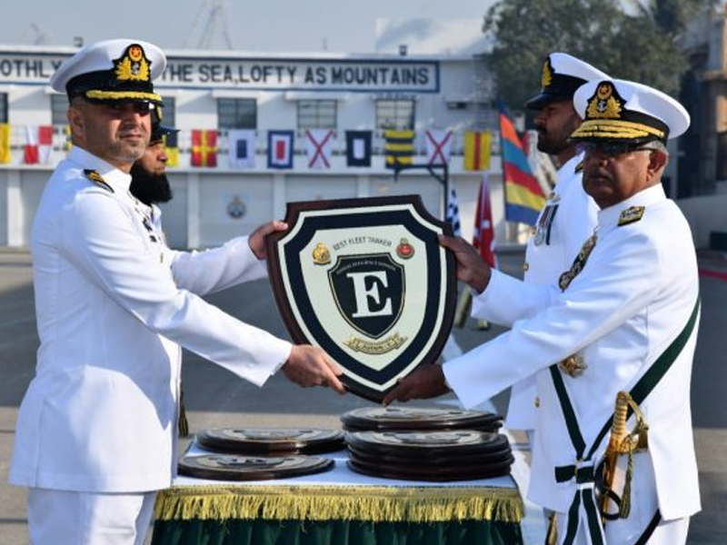 Pakistan Navy conducts fleet annual efficiency competition parade