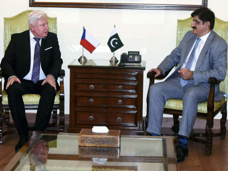 Sindh CM discusses strengthening ties, investment opportunities with Czech envoy