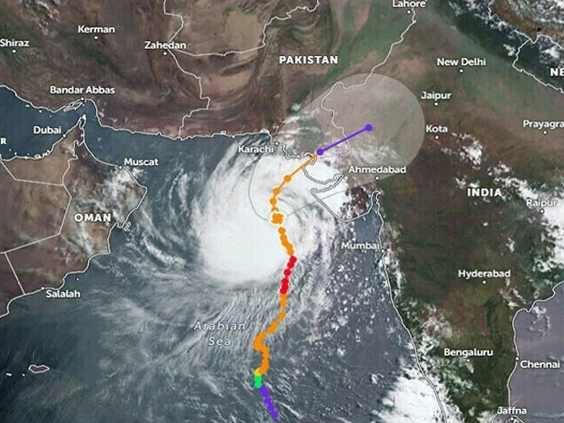 Cyclone nearing Sindh, 155km away from Keti Bandar