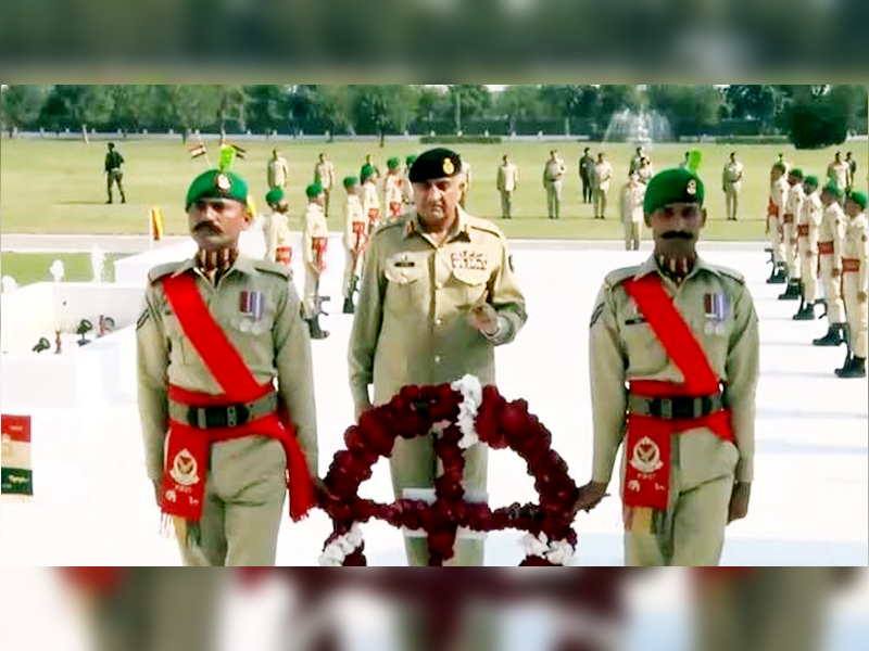 COAS Gen Bajwa praises troops for services in farewell visit to Lahore Garrison