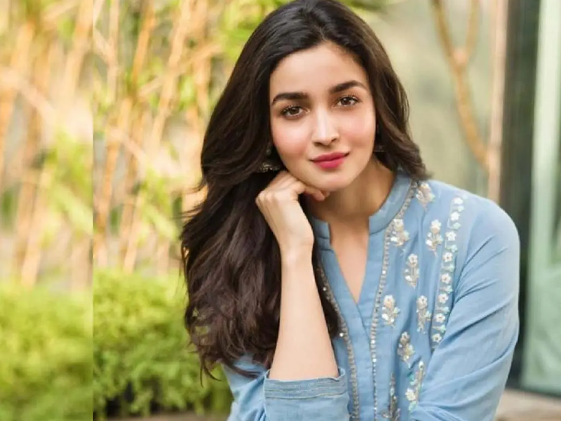 Mumbai Police use Brahmastra for road safety, Alia Bhatt responds