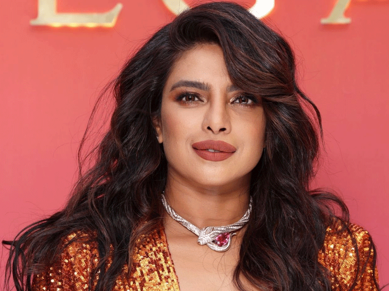 Priyanka demonstrates how to create an easy Valentine’s Day look