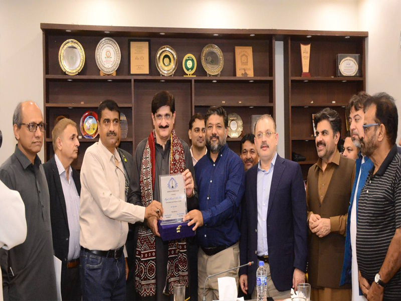 Journalists’ issues to be resolved timely, Murad assures KPC governing body