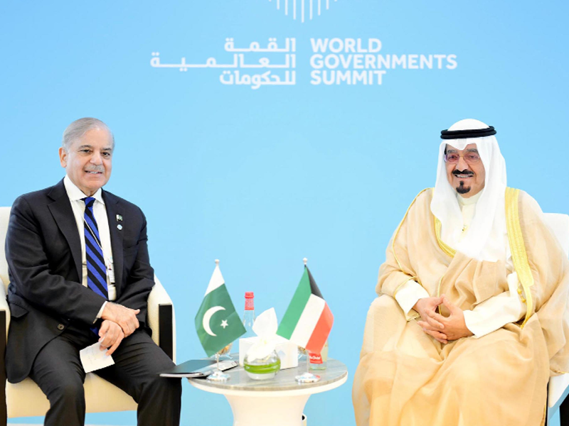 PM Shehbaz meets Kuwait counterpart, Sri Lankan President