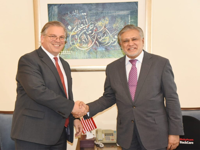 US envoy Blome, Dar discuss bilateral ties