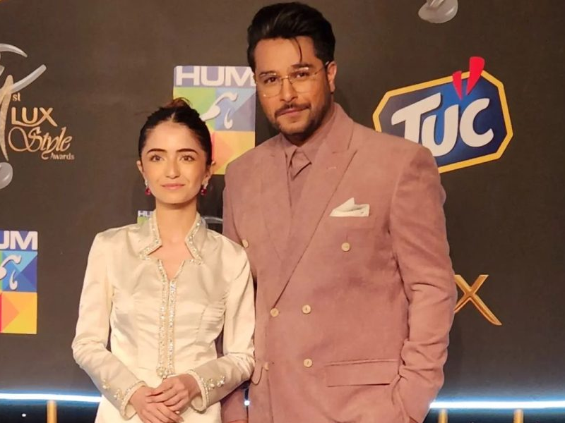 Public reminded Hania by Asim’s gesture toward Merub at Lux Style Awards