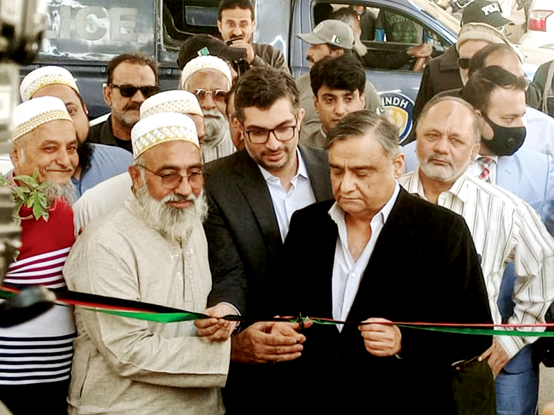 Dr Asim inaugurates 50th park, praises DC Taha’s efforts