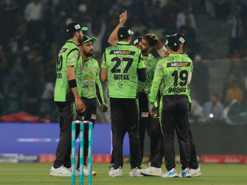 Raza, bowlers power Lahore Qalandars to thrash Quetta Gladiators