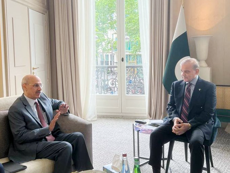 PM Shehbaz meets President of IsDB