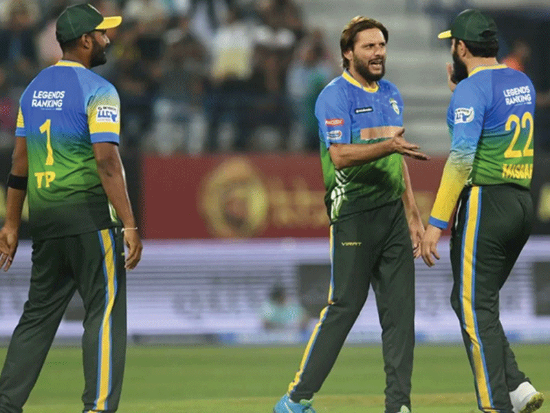 Misbah, Afridi star as Asia Lions thrash Finch-led World Giants