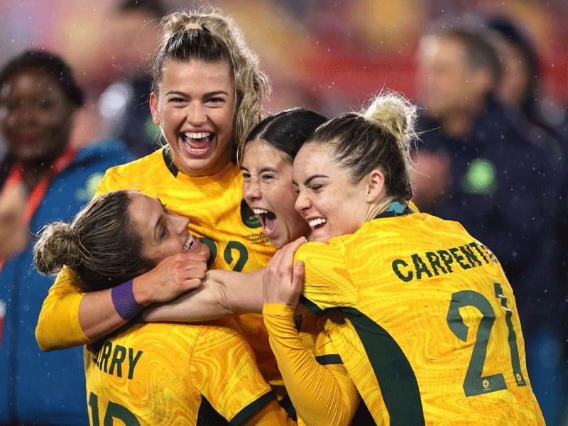 Australia ends England women’s 30-game unbeaten run