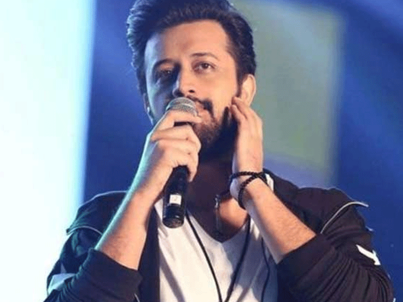 Fans swoon over Atif Aslam’s latest track ‘Moonrise’