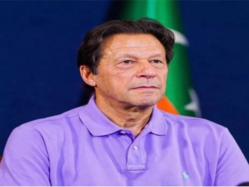 Imran Khan lashes out at govt over ‘ailing’ economy