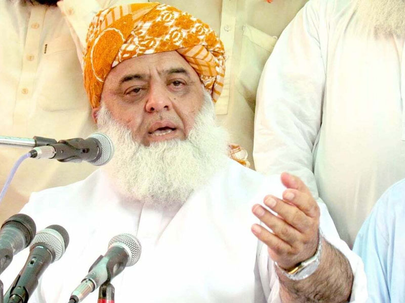 Fazl says Pakistan passing thru critical time as economy strives to stabilise