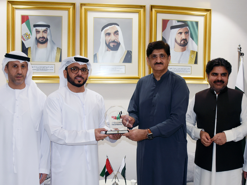 Murad visits UAE’s visa centre, briefed by CG